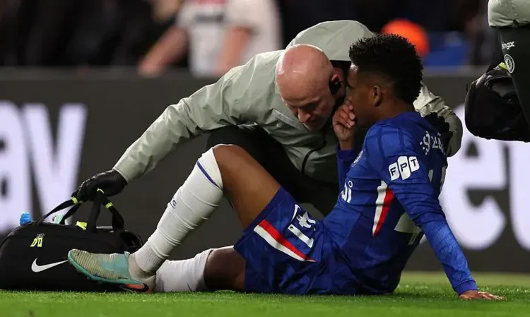 Estevao Injury Clouds Brazil Hopes
