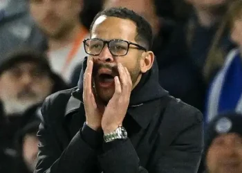 Chelsea Humiliation Piles Pressure on Rosenior