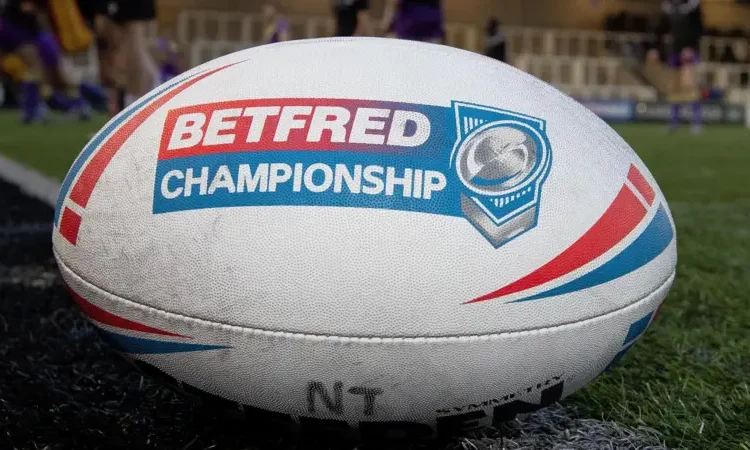 Replica Grenade Delays Goole Rugby League Match