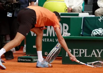 Medvedev Double Bagelled in Monte Carlo