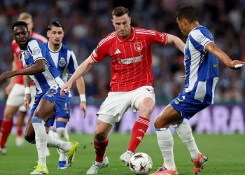 Chris Wood: Forest Striker Faces Lifelong Knee Battle