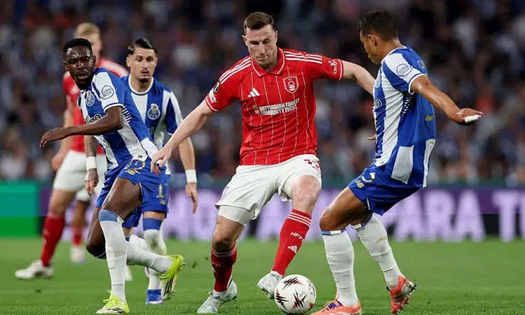 Chris Wood: Forest Striker Faces Lifelong Knee Battle