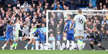 Man City Sweep Chelsea, Title Race Tightens