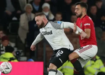 Fernandes: Why I Stayed at Struggling Man Utd