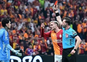 Galatasaray Slam Referees in Derby Win