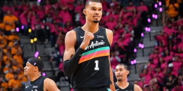 Wembanyama Dazzles as Play‑offs Begin