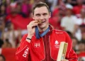 Axelsen Retires: Badminton Legend Ends Career at 32