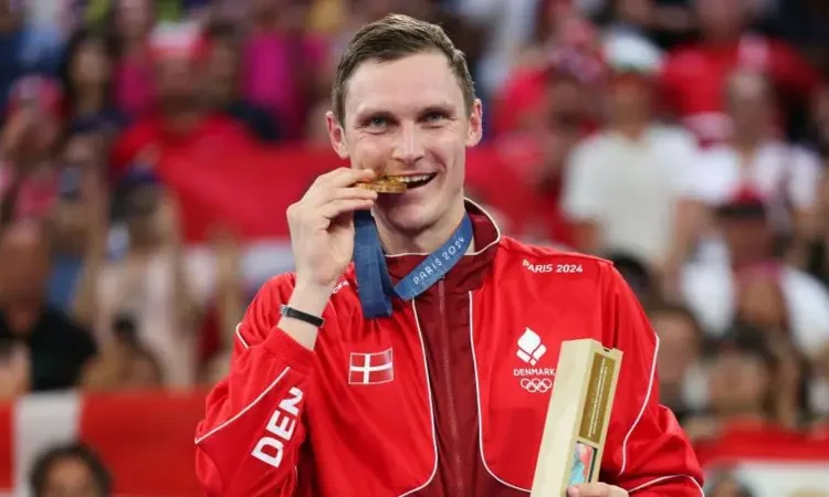 Axelsen Retires: Badminton Legend Ends Career at 32