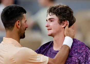 Teen Titan Fonseca Stuns Djokovic in Five-Set French Open Epic