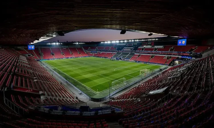 Slavia Prague Vows Lifetime Bans After Derby Chaos
