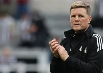 Howe Backed to Continue at Newcastle