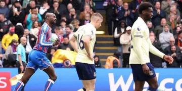 Mateta Blow Halts Everton’s Charge
