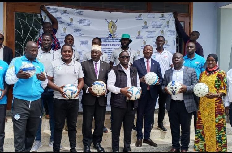 Former VP Ssekandi Donates to Buddu Ahead of Masaza Cup