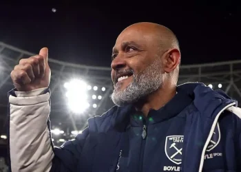 Nuno Stays To Lead Hammers Back