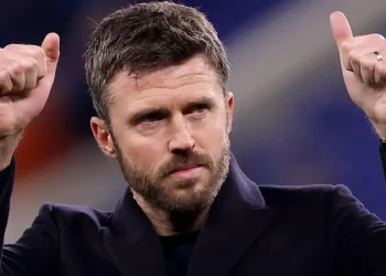 Carrick Set For Permanent United Role