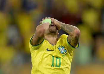 Neymar Calf Injury But World Cup Return On Track
