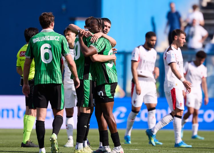 AC Milan Slip in Top-Four Race