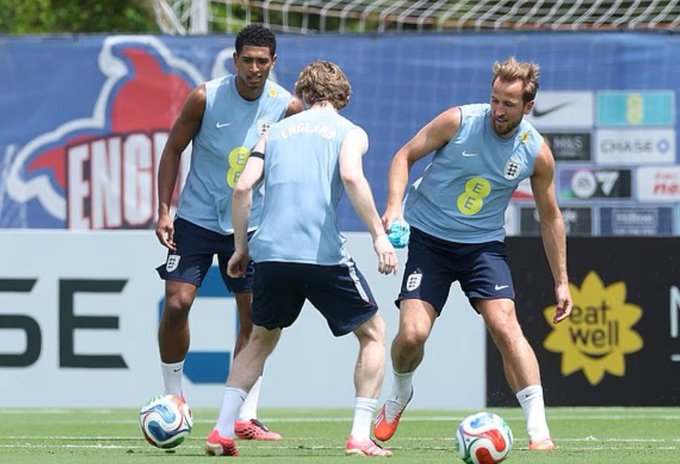 England Hit by World Cup Heist as Players’ Boots and Training Equipment Stolen