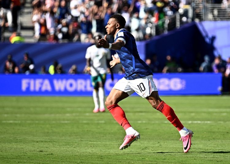 Mbappé Makes History as France Overcome Senegal in World Cup Statement Win