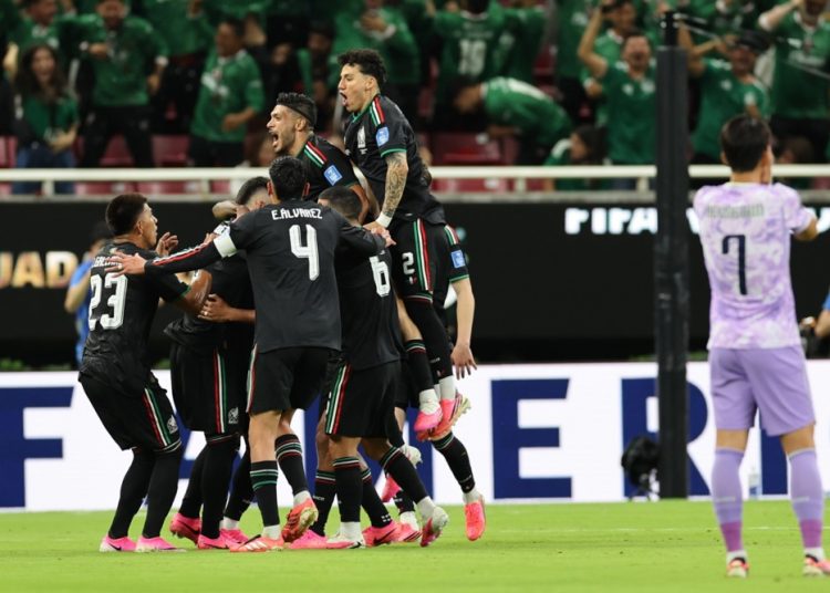 World Cup: Co-Hosts Mexico Defeat South Korea to Progress to Round of 32