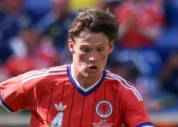 McTominay Misses Training, Travels Separately