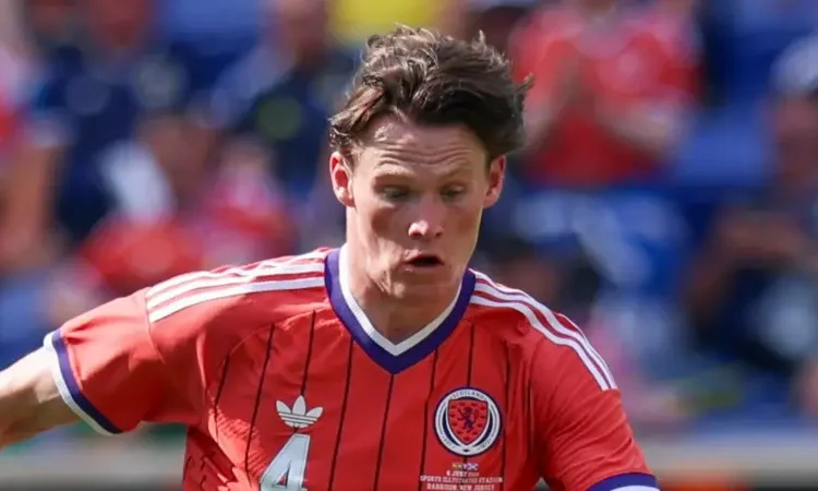 McTominay Misses Training, Travels Separately