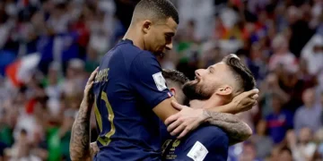 Giroud Salutes Mbappe’s Record-Breaking Feat