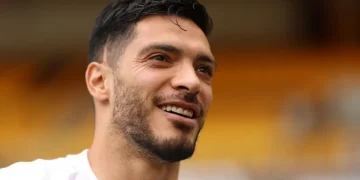 Jimenez Seals Wolves Return