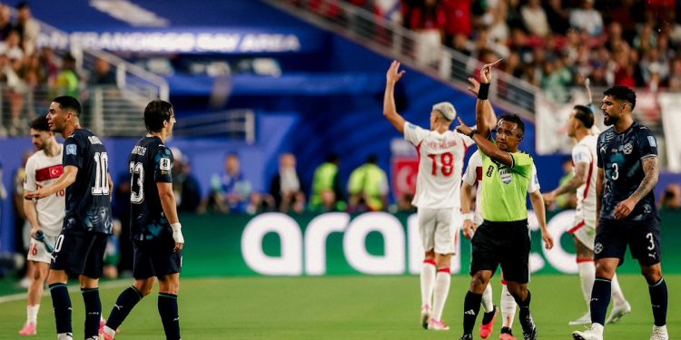 Almiron Sent Off For Mouth-Covering In World Cup First