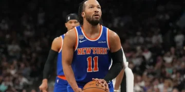 Knicks Take 2-0 Finals Lead After Wembanyama Error