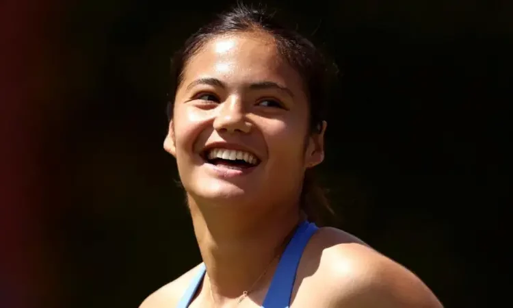 Raducanu Back To Winning Ways At Queen’s