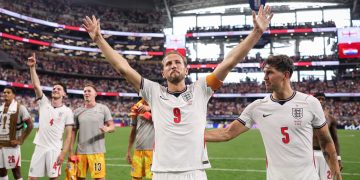 Kane Savours ‘Wonderwall’ Moment As England Start Strong