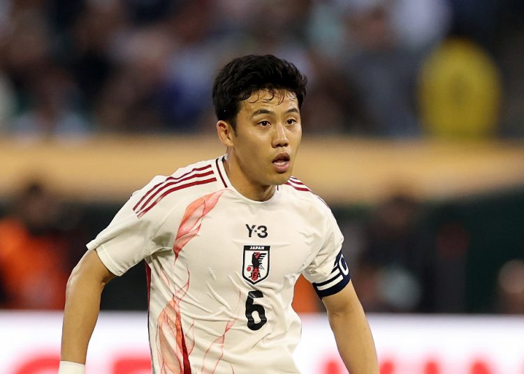 Japan Pray on Endo Fitness Before Dutch Clash